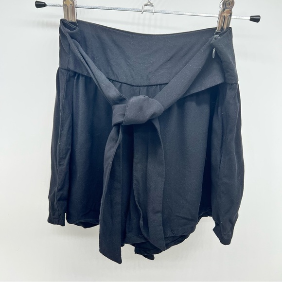 Maurices Pants - Maurices Black Tie-Front Shorts